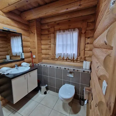 Le Pin Sylvestre Les Thermes 아파트호텔 3*