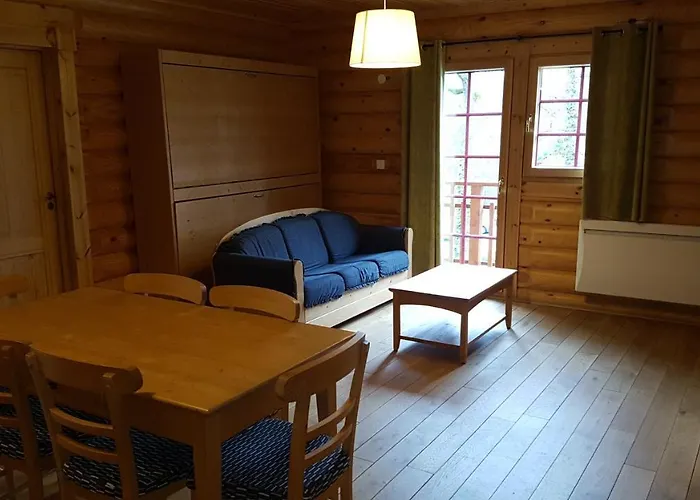 Le Pin Sylvestre Les Thermes 公寓式酒店 3*