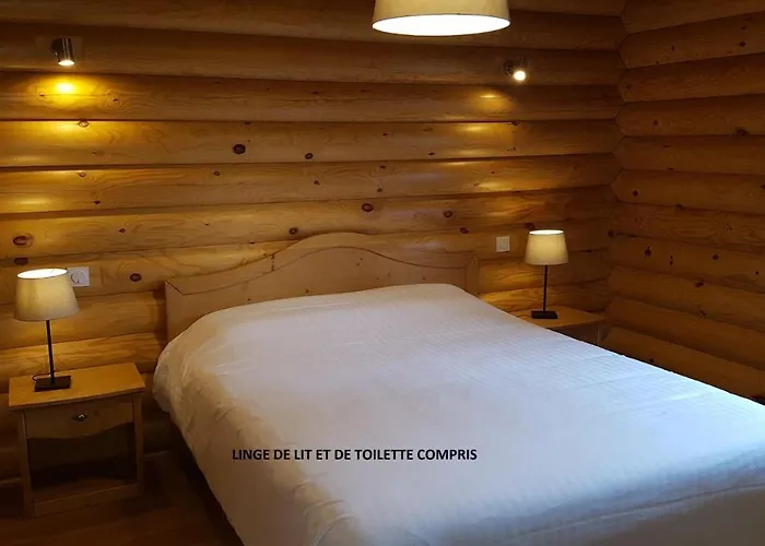 Le Pin Sylvestre Les Thermes 岩尼维利